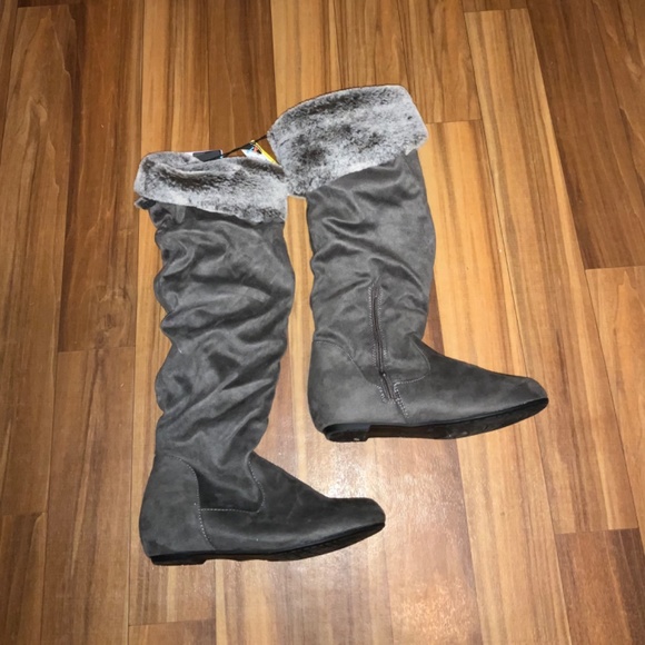 Women’s New With Tags Thinsulate Boots Size 8 - Picture 2 of 5